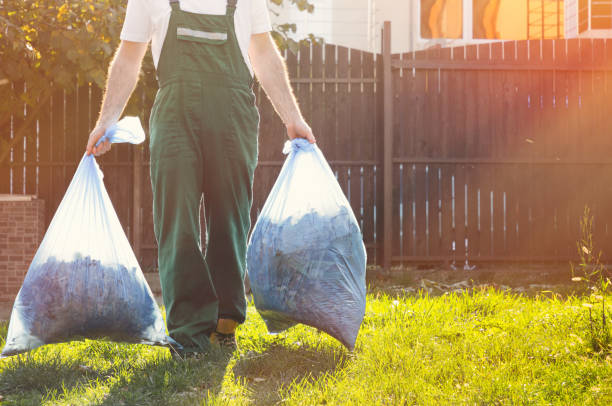 Best Garage Cleanout  in Colby, KS