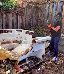 Moving and Downsizing Cleanouts in Colby, KS